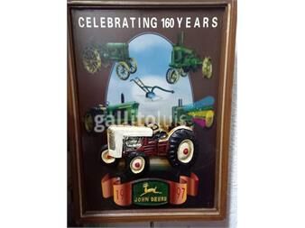 https://www.gallito.com.uy/cuadro-conmemorativo-160-años-john-deere-relieve-desdeasia-productos-22801228