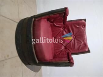 https://www.gallito.com.uy/sillon-barril-de-roble-tapizado-en-cuero-productos-25229713