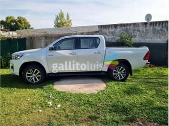 https://www.gallito.com.uy/toyota-hilux-dcabina-srv-4x4-plus-aut-27448844
