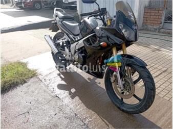https://web5.gallito.com.uy/yumbo-sr200-27754487