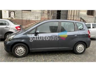 https://www.gallito.com.uy/auto-honda-fit-automatico-27493819