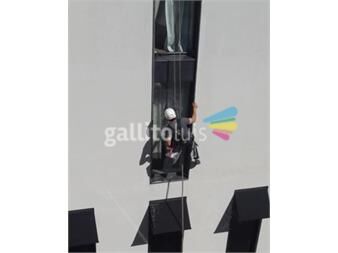 https://web5.gallito.com.uy/limpieza-de-vidrios-en-alturas-servicios-27822888