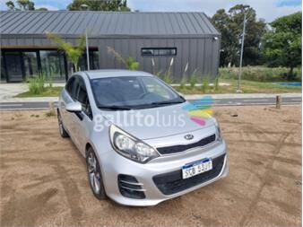 https://web5.gallito.com.uy/dueño-vende-kia-rio-2015-28206404