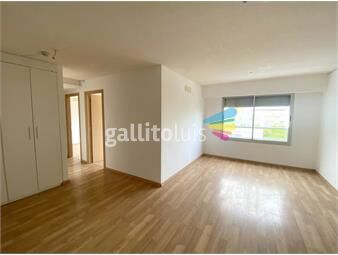 https://www.gallito.com.uy/venta-apartamento-con-3-dormitorios-en-cordon-inmuebles-25703906