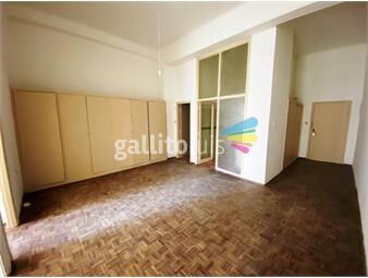 https://www.gallito.com.uy/alquiler-apartamento-amplio-con-2-dormitorios-en-el-centro-inmuebles-25787112