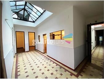 https://www.gallito.com.uy/venta-de-apartamento-con-4-dormitorios-en-cordon-sur-inmuebles-25438181