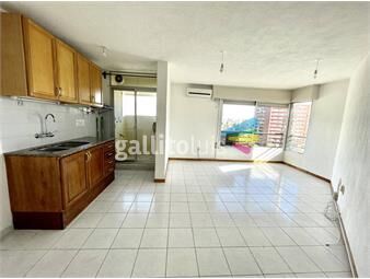 https://www.gallito.com.uy/venta-de-apartamento-con-1-dormitorio-en-parque-batlle-inmuebles-25636306