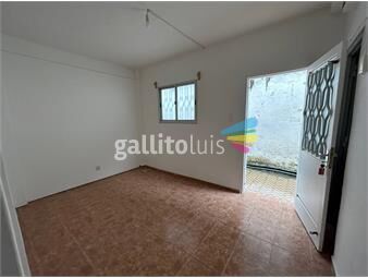 https://www.gallito.com.uy/alquiler-apartamento-con-2-dormitorios-en-la-comercial-j-inmuebles-25649252