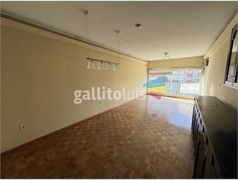 https://www.gallito.com.uy/venta-de-apartamento-con-2-dormitorios-y-garage-en-pocitos-inmuebles-26027089