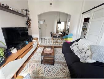 https://www.gallito.com.uy/venta-de-apartamento-con-2-dormitorios-en-ciudad-vieja-inmuebles-26204229