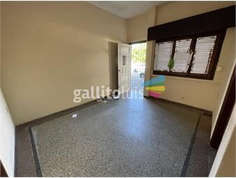 https://www.gallito.com.uy/venta-de-apartamento-con-2-dormitorios-en-la-blanqueada-inmuebles-26234492