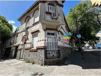 https://www.gallito.com.uy/alquiler-casa-con-tres-dormitorios-en-tres-cruces-urquiz-inmuebles-26502984