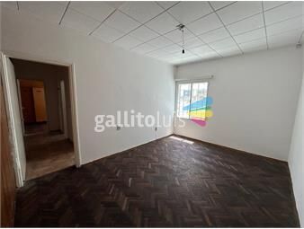 https://www.gallito.com.uy/alquiler-apartamento-con-un-dormitorio-y-patio-en-villa-es-inmuebles-26911621