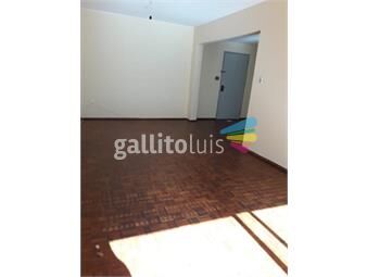 https://www.gallito.com.uy/crenta-amplia-de-2-dorm-2-baños-casi-18-de-julio-inmuebles-15998109