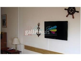 https://www.gallito.com.uy/apartamento-de-2-dormitorios-bien-ubicado-cã©ntrico-y-cerc-inmuebles-16886446