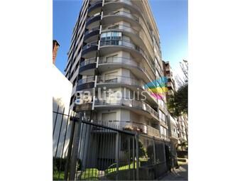 https://www.gallito.com.uy/venta-hermoso-apartamento-proximo-a-la-rambla-inmuebles-19649027