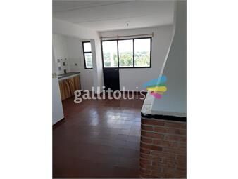 https://www.gallito.com.uy/impecable-apartamento-de-3-dorm-liv-com-coc-baño-80m-2-s-inmuebles-21751889