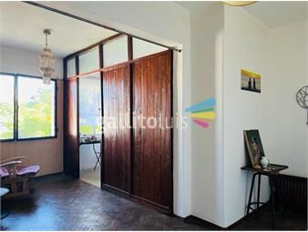 https://www.gallito.com.uy/venta-apartamento-1-dormitorio-la-comercial-con-balcon-inmuebles-21752256