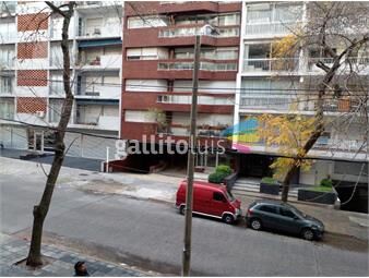 https://www.gallito.com.uy/venta-apartamento-pocitos-1-dormitorio-con-patio-inmuebles-21784982