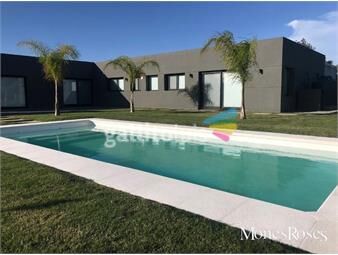 https://www.gallito.com.uy/casa-espectacular-barrio-la-tahona-a-minutos-de-carrasco-inmuebles-22475517