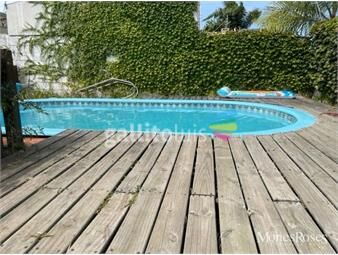 https://www.gallito.com.uy/exclusiva-al-sur-chalet-moderno-4-dorms-playroom-piscina-inmuebles-23269397