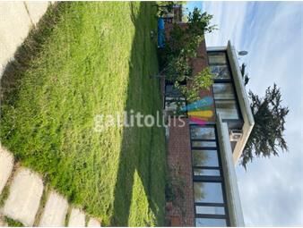 https://www.gallito.com.uy/venta-casa-de-const-tradicional-con-piscina-en-la-tahona-inmuebles-23831897