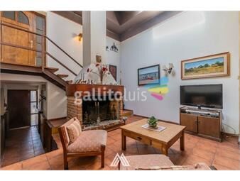 https://www.gallito.com.uy/venta-casa-parque-rodo-5-dorm-gge-patio-inmuebles-24034749