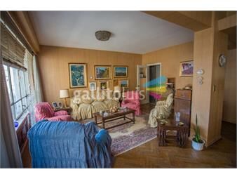 https://www.gallito.com.uy/dueña-vende-gran-apartamento-centro-inmuebles-24146508
