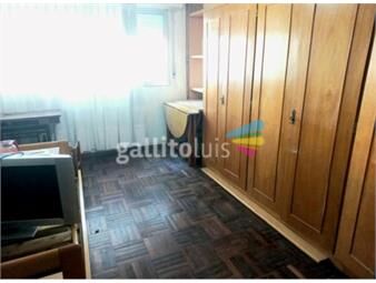 https://www.gallito.com.uy/planta-baja-pasaje-lateral-hacia-el-fondo-gran-terreno-inmuebles-23601722