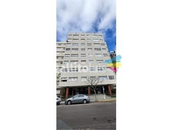 https://www.gallito.com.uy/alquiler-apartamento-de-un-dormitorio-en-cuidad-vieja-inmuebles-24384446