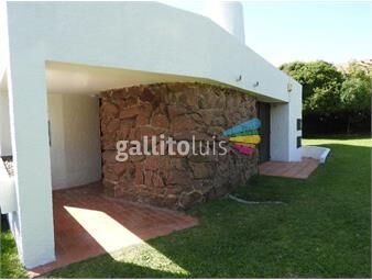 https://www.gallito.com.uy/a-metros-del-mar-excelente-casa-y-calidad-constructiva-inmuebles-24668720