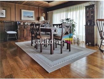 https://www.gallito.com.uy/hermoso-penthouse-duplex-3-dorm-y-serv-garaje-gran-terraza-inmuebles-24815814
