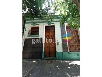 https://www.gallito.com.uy/venta-de-gran-casa-de-4-dormitorios-3-baños-barbacoa-inmuebles-25022536
