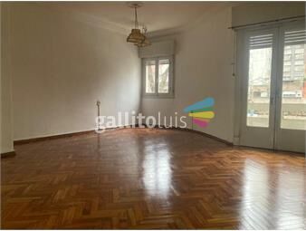 https://www.gallito.com.uy/alquiler-amplio-apartamento-3-dormitorios-con-balcon-inmuebles-25603926
