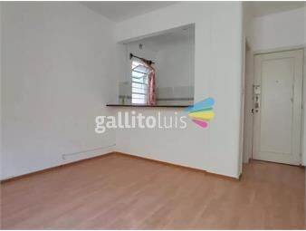 https://www.gallito.com.uy/apartamento-de-un-dormitorio-sobre-florida-esq-canelones-inmuebles-25654232