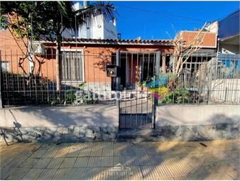 https://www.gallito.com.uy/venta-de-casa-en-buceo-2-dormitorios-y-patio-con-parrilero-inmuebles-25686717