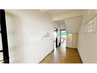 https://www.gallito.com.uy/venta-casa-2-dormitorios-1-baño-av-8-de-octubre-inmuebles-25695548