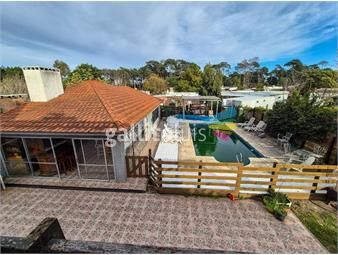 https://www.gallito.com.uy/casa-en-2-planta-4-dormitorios-piscina-climatizada-inmuebles-25727177