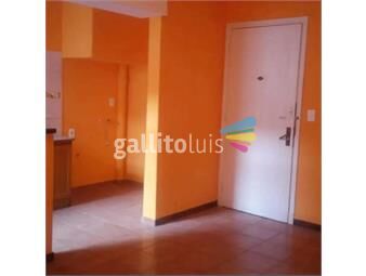https://www.gallito.com.uy/apartamento-3-dormitorios-con-patio-aguada-inmuebles-25804216