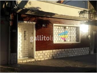 https://www.gallito.com.uy/casa-con-parrillero-a-mts-de-l-a-de-herrera-y-mcaseros-inmuebles-25860920