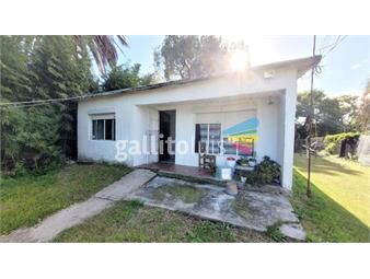 https://www.gallito.com.uy/venta-de-casa-3-dormitorios-700m2-cochera-terreno-malvi-inmuebles-25907465