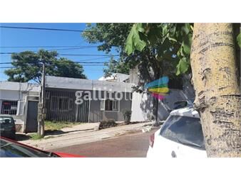 https://www.gallito.com.uy/venta-de-casa-2-dormitorios-con-deposito-en-zona-centrica-inmuebles-25935142