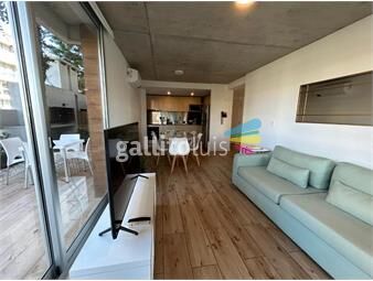 https://www.gallito.com.uy/venta-de-apartamento-2-dormitorios-a-500mts-playa-mansa-inmuebles-25780938