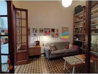 https://www.gallito.com.uy/dueño-vende-casa-reciclada-en-la-comercial-inmuebles-25940694