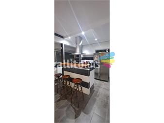 https://www.gallito.com.uy/se-vende-casa-esquina-en-prado-3-dorm-2-baños-piscina-inmuebles-25972205