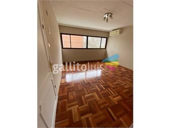 https://www.gallito.com.uy/venta-2-dormitorios-vacio-e-impecable-por-ascensor-inmuebles-25978683