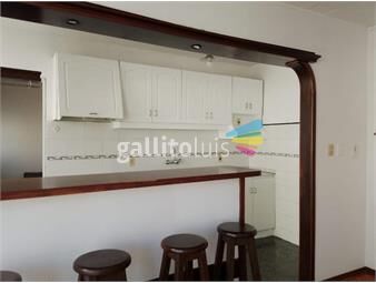 https://www.gallito.com.uy/alquiler-apartamento-3-dormitorios-uno-de-servicio-2-baños-inmuebles-26015735