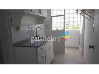 https://www.gallito.com.uy/gral-flores-y-m-berteloth-impecable-comodo-y-seguro-inmuebles-26026869