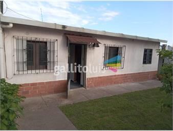 https://www.gallito.com.uy/casa-de-2-dormitorios-con-precioso-jardin-inmuebles-26085400