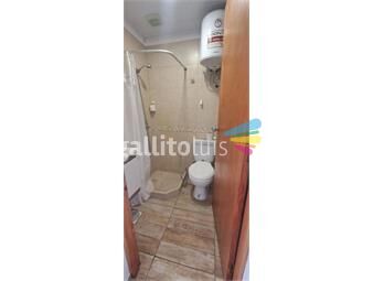 https://www.gallito.com.uy/hermosa-casita-con-entrada-para-garage-inmuebles-26165623